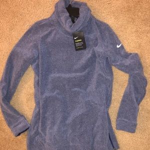 Nike turtle neck fleece NWT